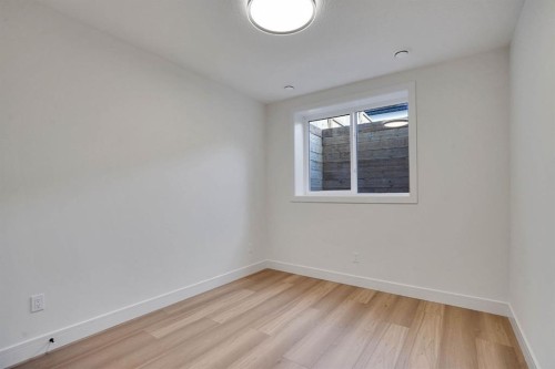 2012 35 Street Sw, Calgary, AB - Indoor Photo Showing Other Room