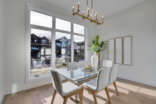 2012 35 Street Sw, Calgary, AB - Indoor Photo Showing Dining Room