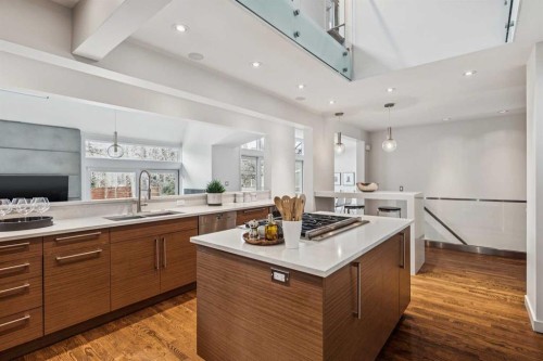3905 Edison Crescent Sw, Calgary, AB - Indoor Photo Showing Kitchen With Double Sink