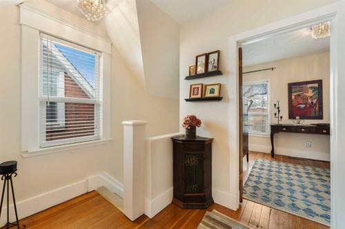 447 Marsh Road Ne, Calgary, AB - Indoor Photo Showing Other Room