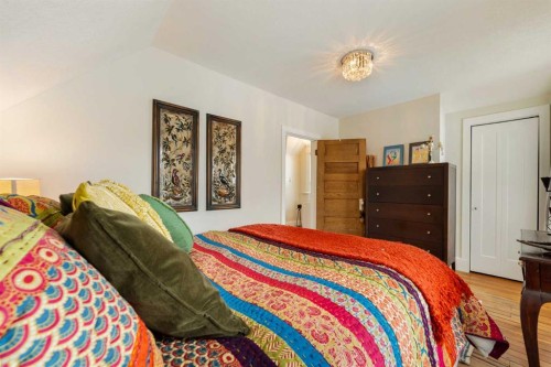 447 Marsh Road Ne, Calgary, AB - Indoor Photo Showing Bedroom