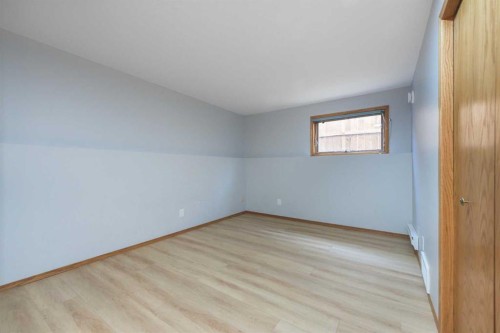 47 Hawkstone Drive Nw, Calgary, AB - Indoor Photo Showing Other Room