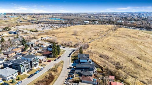 122 13 Street Ne, Calgary, AB - Outdoor With View