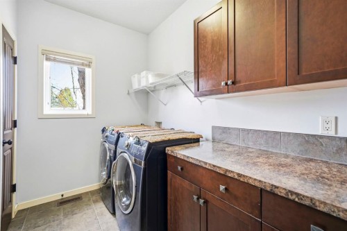 29 Winchester Crescent Sw, Calgary, AB 