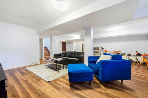 29 Winchester Crescent Sw, Calgary, AB 