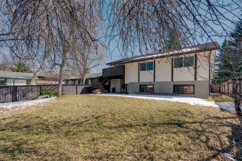 12 Oakvale Place Sw, Calgary, AB - Outdoor