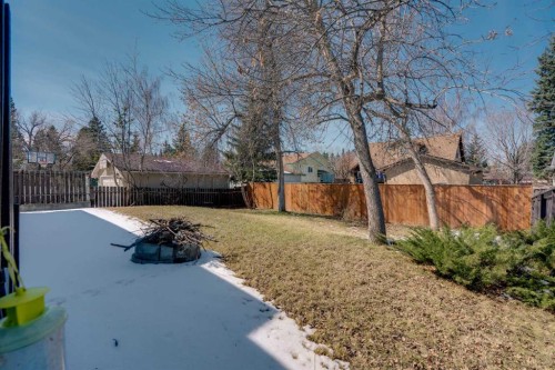 12 Oakvale Place Sw, Calgary, AB - Outdoor