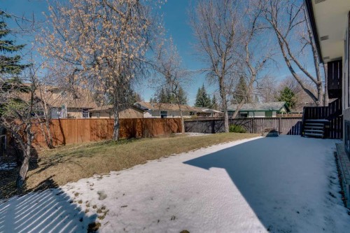 12 Oakvale Place Sw, Calgary, AB - Outdoor