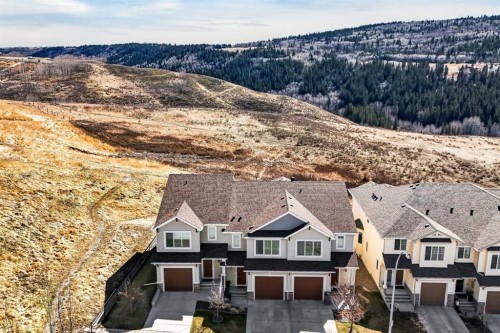205 Sunset Point, Cochrane, AB - Outdoor