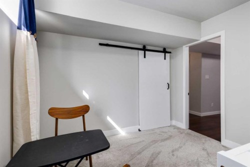 488 Prestwick Circle Se, Calgary, AB - Indoor Photo Showing Other Room