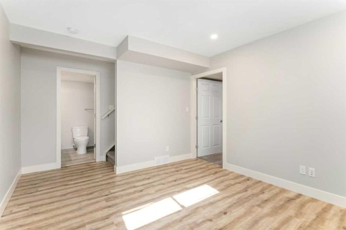 185 Copperfield Common Se, Calgary, AB - Indoor Photo Showing Other Room