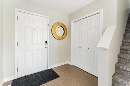 185 Copperfield Common Se, Calgary, AB - Indoor Photo Showing Other Room