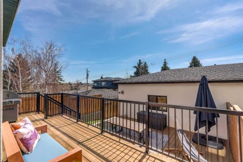 947 31 Avenue Nw, Calgary, AB - Outdoor With Deck Patio Veranda With Exterior