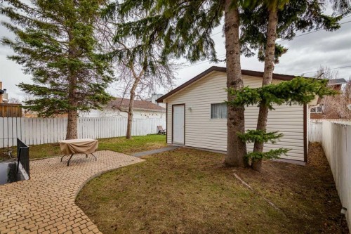 87 Edforth Road Nw, Calgary, AB - Outdoor