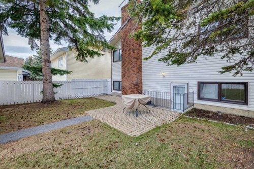 87 Edforth Road Nw, Calgary, AB - Outdoor With Exterior