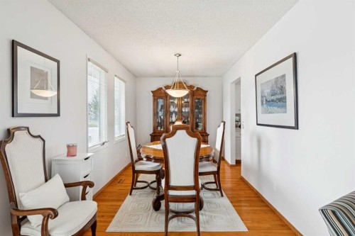 87 Edforth Road Nw, Calgary, AB - Indoor