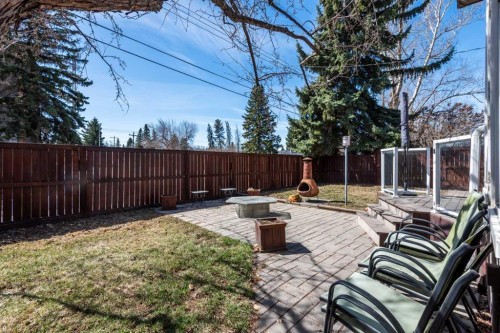 92 Chinook Drive Sw, Calgary, AB - Outdoor With Deck Patio Veranda