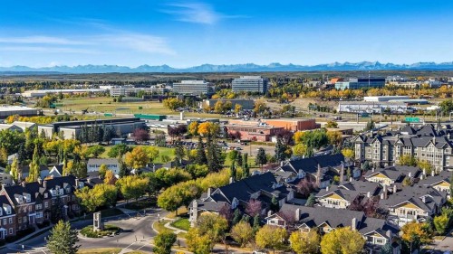 4014 Patricia Landing Sw, Calgary, AB - Outdoor With View