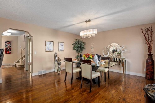 15 Valley Brook Circle Nw, Calgary, AB - Indoor Photo Showing Dining Room