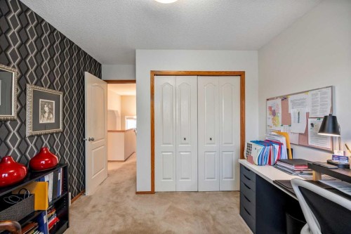 15 Valley Brook Circle Nw, Calgary, AB - Indoor