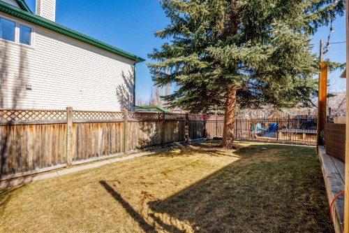 15 Valley Brook Circle Nw, Calgary, AB - Outdoor