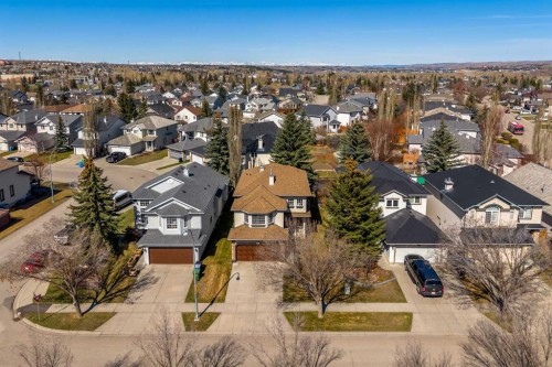 15 Valley Brook Circle Nw, Calgary, AB - Outdoor