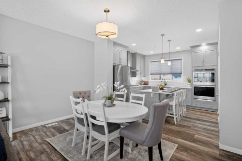 31 Lucas Boulevard Nw, Calgary, AB - Indoor