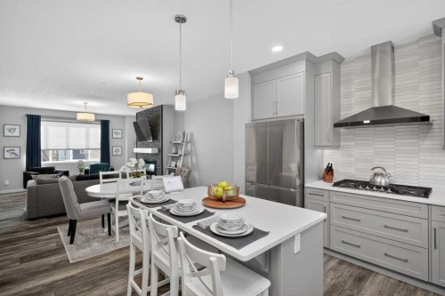 31 Lucas Boulevard Nw, Calgary, AB - Indoor Photo Showing Dining Room