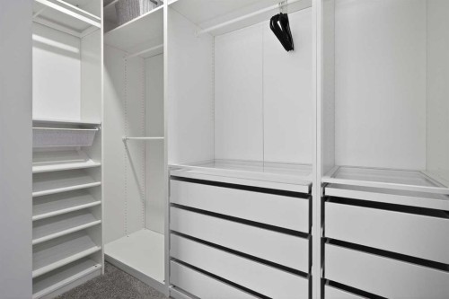 31 Lucas Boulevard Nw, Calgary, AB - Indoor