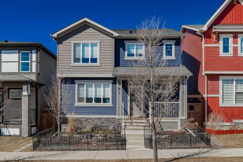 31 Lucas Boulevard Nw, Calgary, AB - Outdoor With Facade