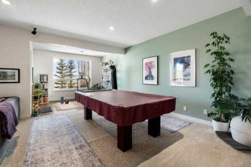 61 Cougar Ridge Cove Sw, Calgary, AB - Indoor Photo Showing Other Room