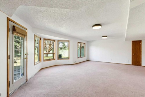 111 Scenic Ridge Court Nw, Calgary, AB - Indoor Photo Showing Other Room