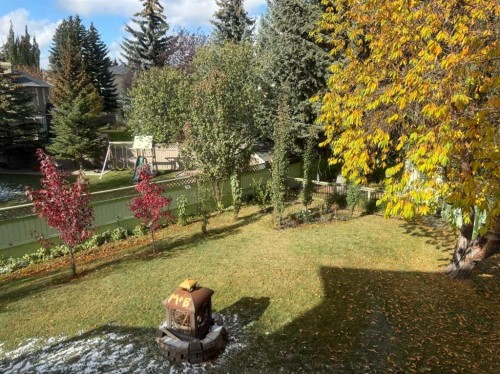 111 Scenic Ridge Court Nw, Calgary, AB - Outdoor