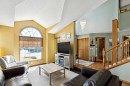 111 Scenic Ridge Court Nw, Calgary, AB  - Indoor Photo Showing Living Room 
