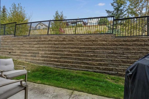 1-164 Rockyledge View Nw, Calgary, AB - Outdoor