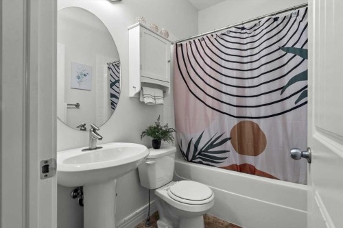 1-164 Rockyledge View Nw, Calgary, AB - Indoor Photo Showing Bathroom