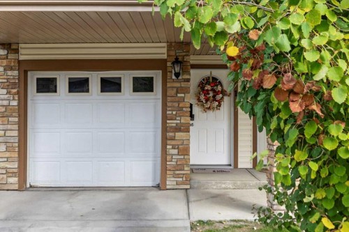 1-164 Rockyledge View Nw, Calgary, AB - Outdoor