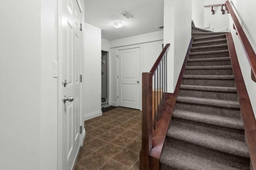 1-164 Rockyledge View Nw, Calgary, AB - Indoor Photo Showing Other Room
