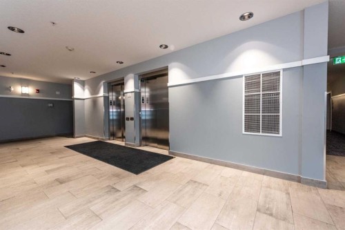 116-4350 Seton Drive Se, Calgary, AB - Indoor Photo Showing Other Room