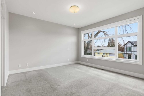 2052 46 Avenue Sw, Calgary, AB - Indoor Photo Showing Other Room