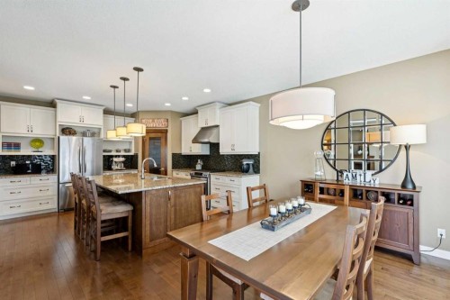 325 Evanspark Circle Nw, Calgary, AB - Indoor