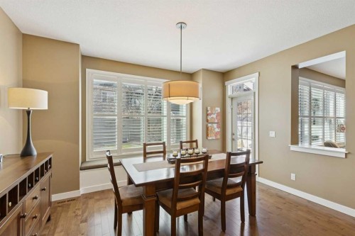 325 Evanspark Circle Nw, Calgary, AB - Indoor Photo Showing Dining Room