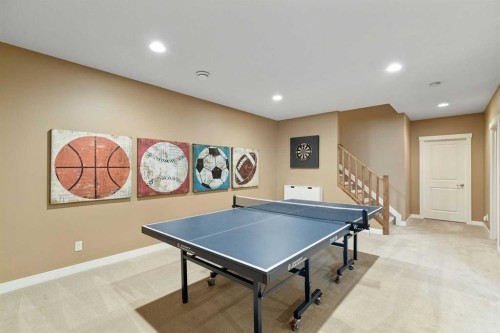 325 Evanspark Circle Nw, Calgary, AB - Indoor Photo Showing Other Room