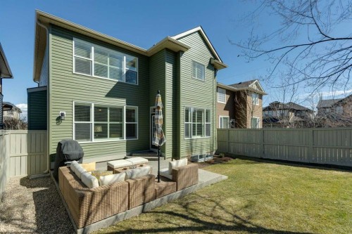 325 Evanspark Circle Nw, Calgary, AB - Outdoor