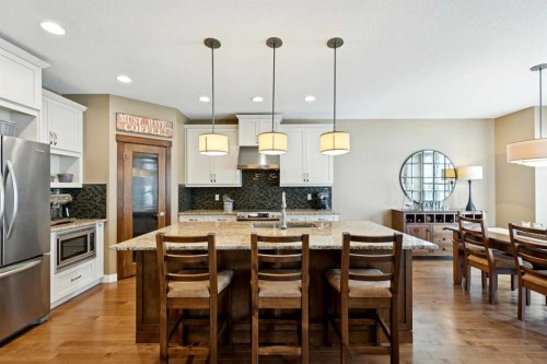 325 Evanspark Circle Nw, Calgary, AB - Indoor