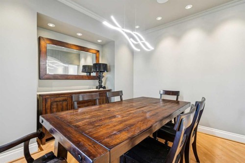 367 Discovery Place Sw, Calgary, AB - Indoor Photo Showing Dining Room