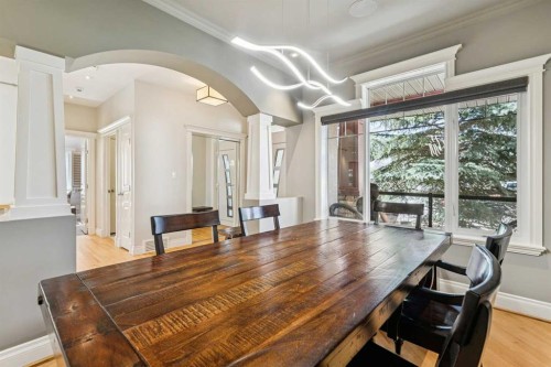 367 Discovery Place Sw, Calgary, AB - Indoor Photo Showing Dining Room
