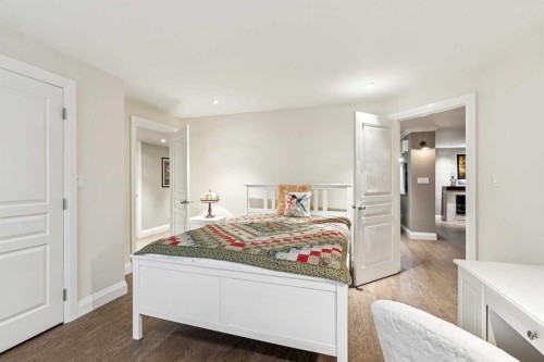 367 Discovery Place Sw, Calgary, AB - Indoor Photo Showing Bedroom