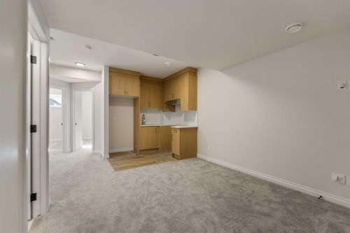 90 Homestead Circle Ne, Calgary, AB - Indoor