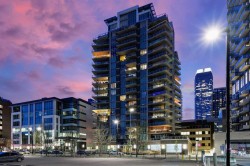 1102-530 12 Avenue SW Calgary, AB T2R 0B1